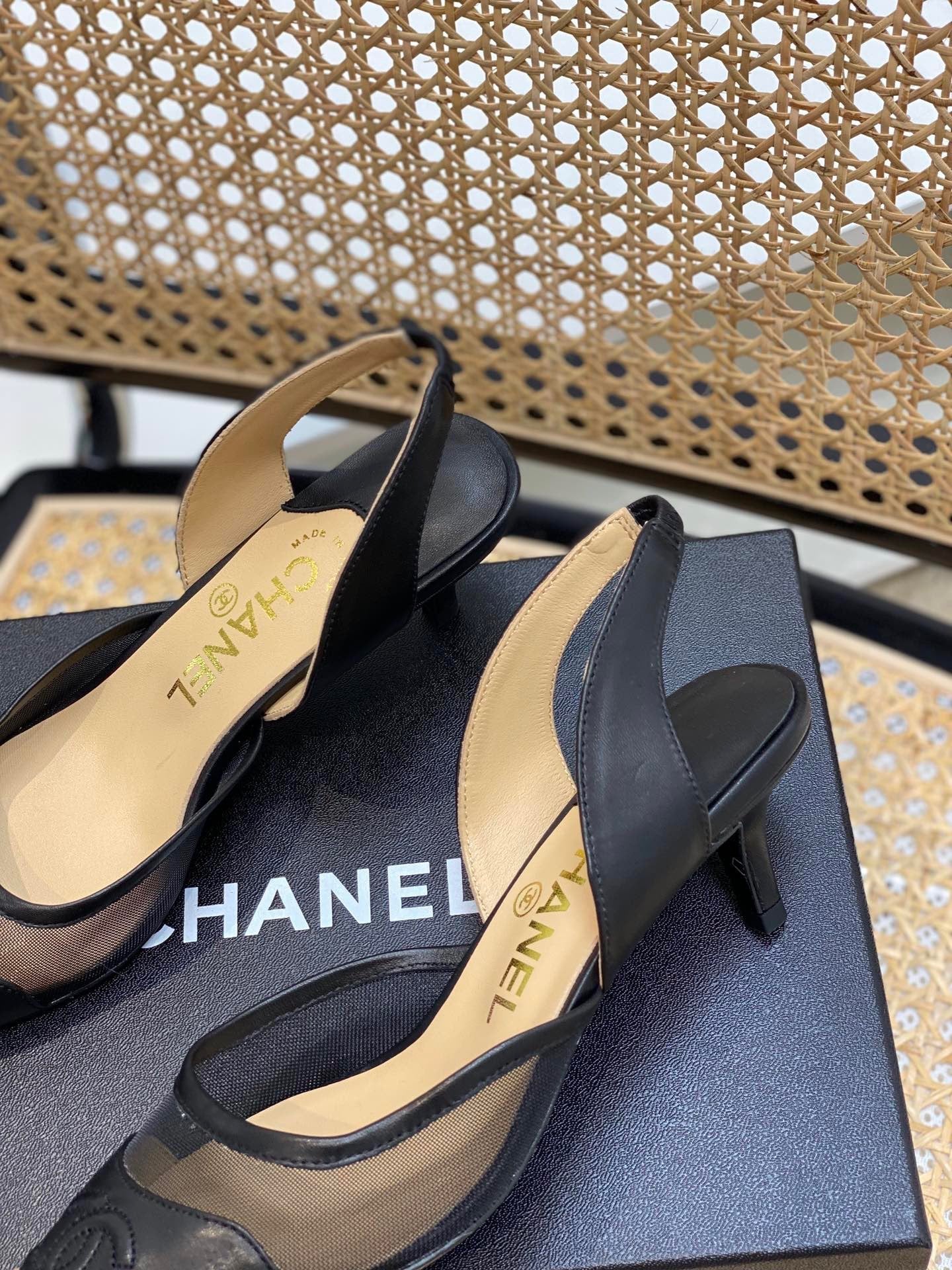 SE1075 CC Slingbacks / Size5-9