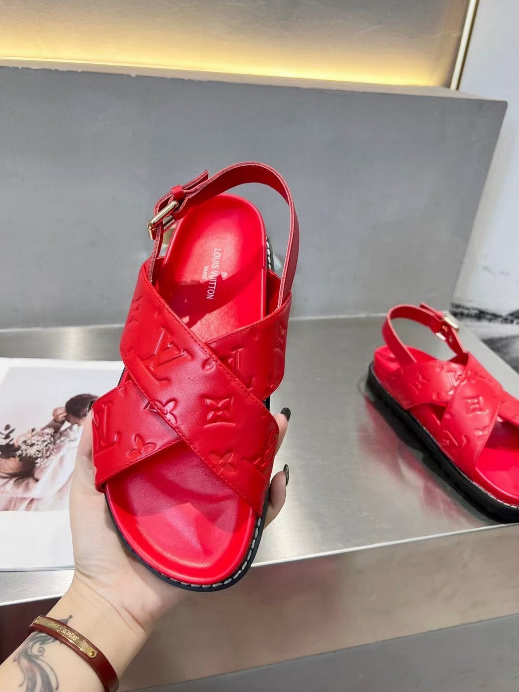 SE1074 LB Sandals /  Size5-11