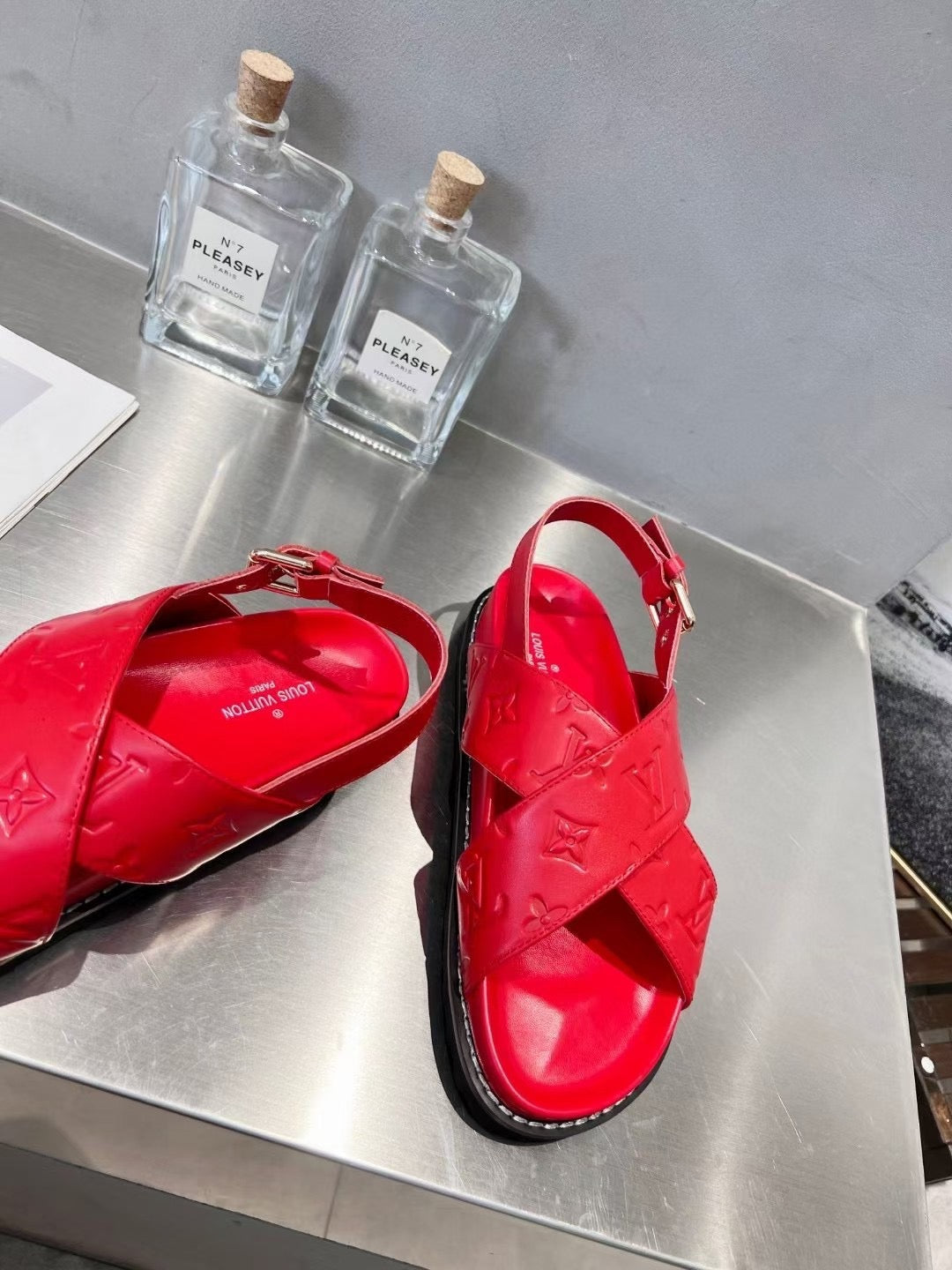 SE1074 LB Sandals /  Size5-11