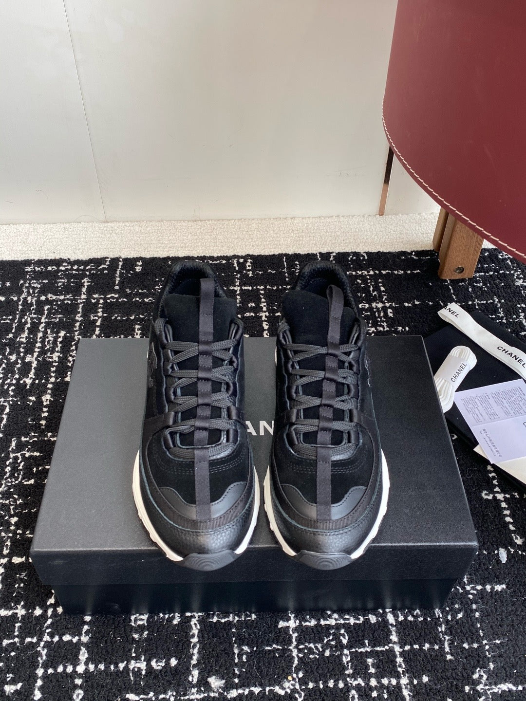 SE1733 Chanel Sneakers / Size5-11