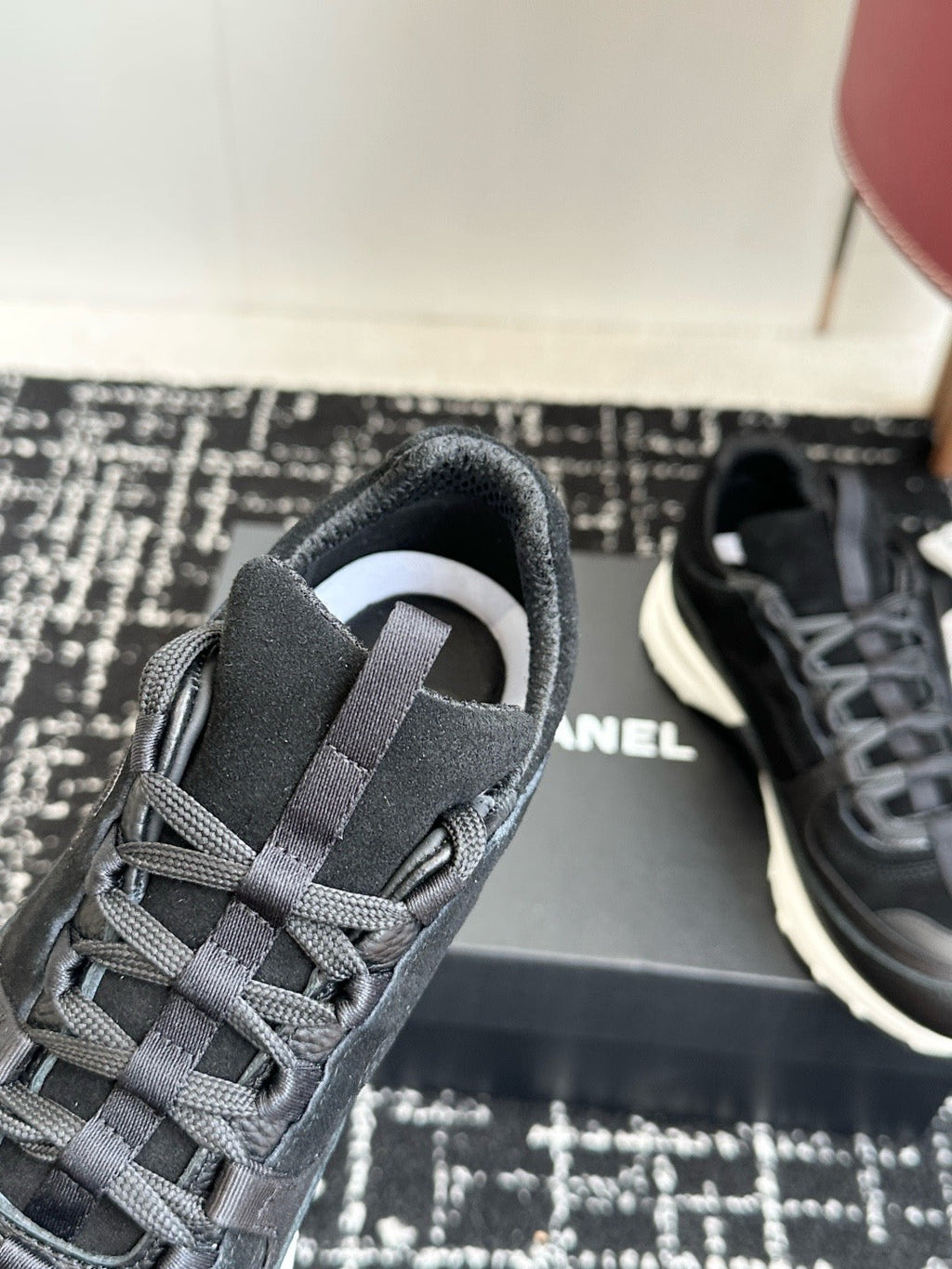 SE1733 Chanel Sneakers / Size5-11