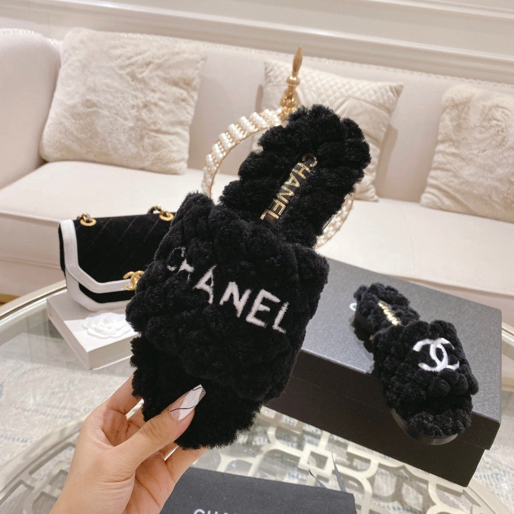 SE1241 CC Mules / Size4-10