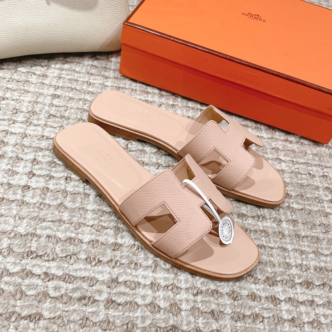 SE1084 H Oran Sandal /  Size4-11