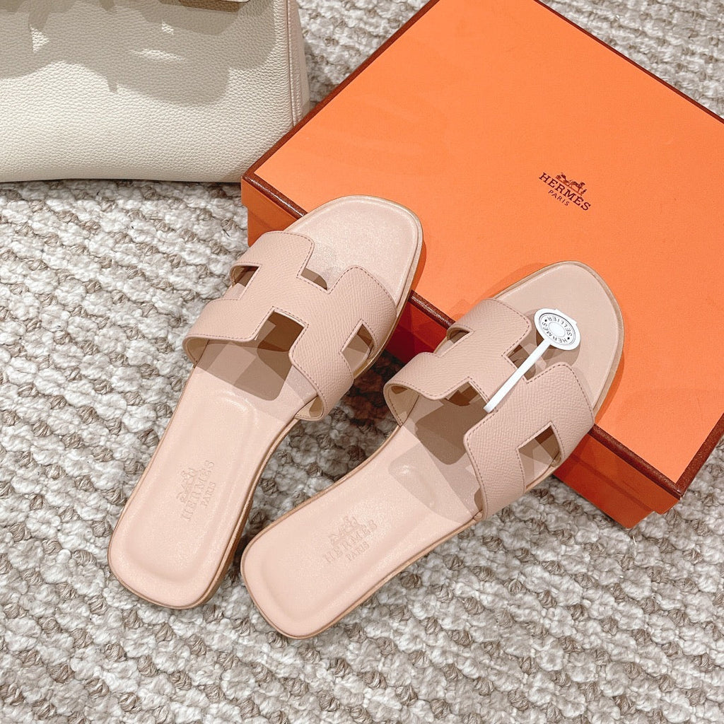 SE1084 H Oran Sandal /  Size4-11