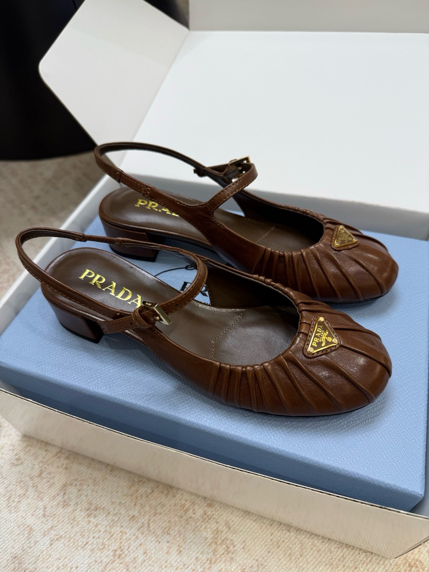 SE1741 Prada Nappa Leather Ballerinas / Size5-11