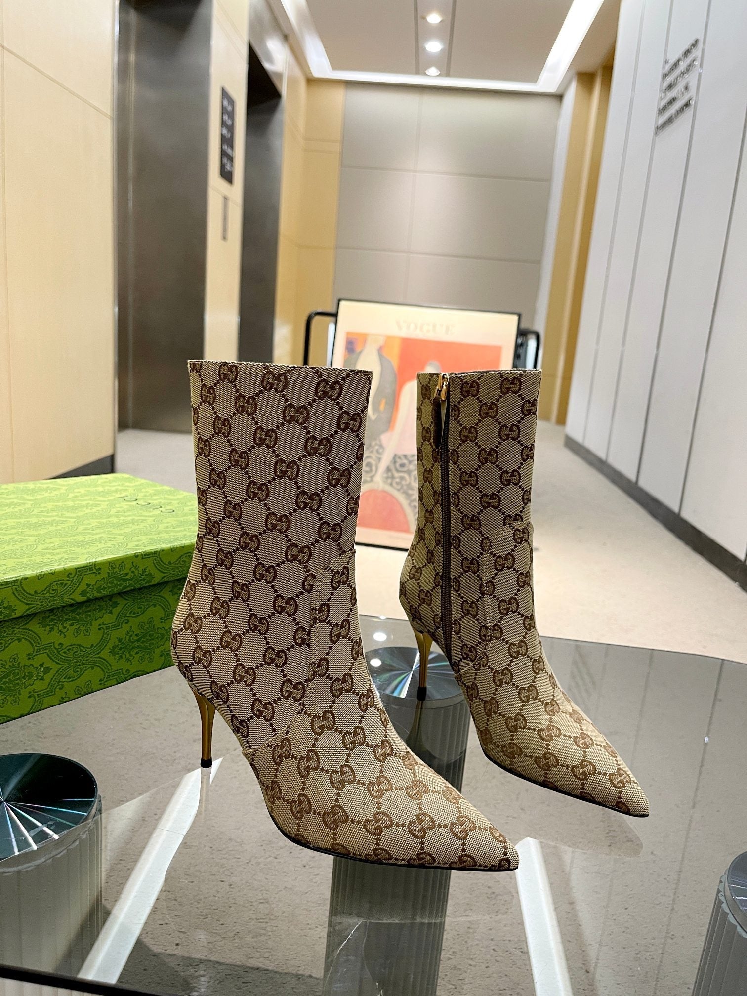 SE1244 GC Women's Ankle Boot / Size5-11
