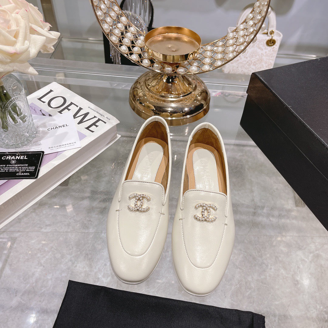 SE1250 Moccasins / Size5-10