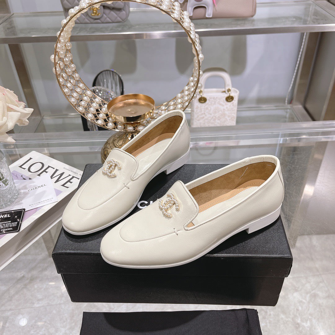 SE1250 Moccasins / Size5-10