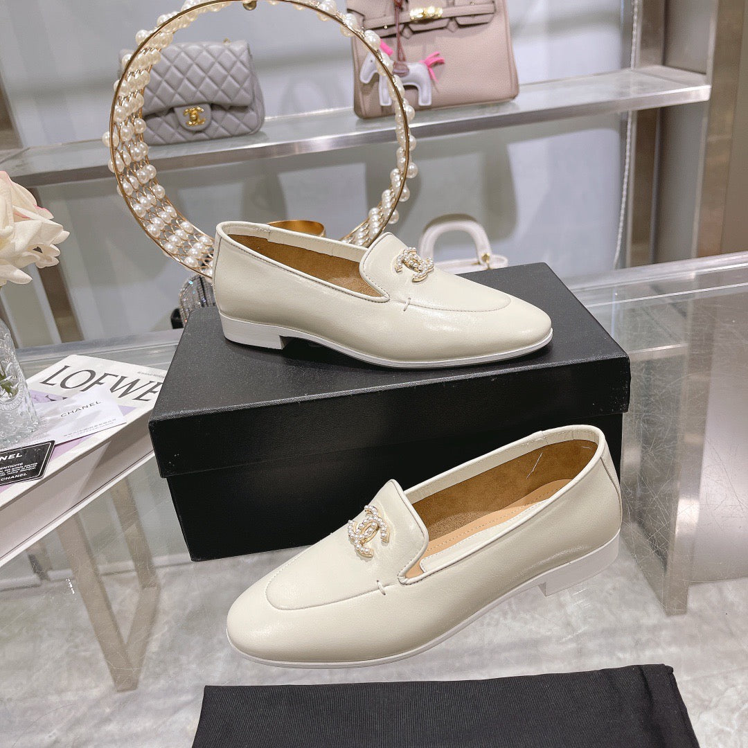 SE1250 Moccasins / Size5-10