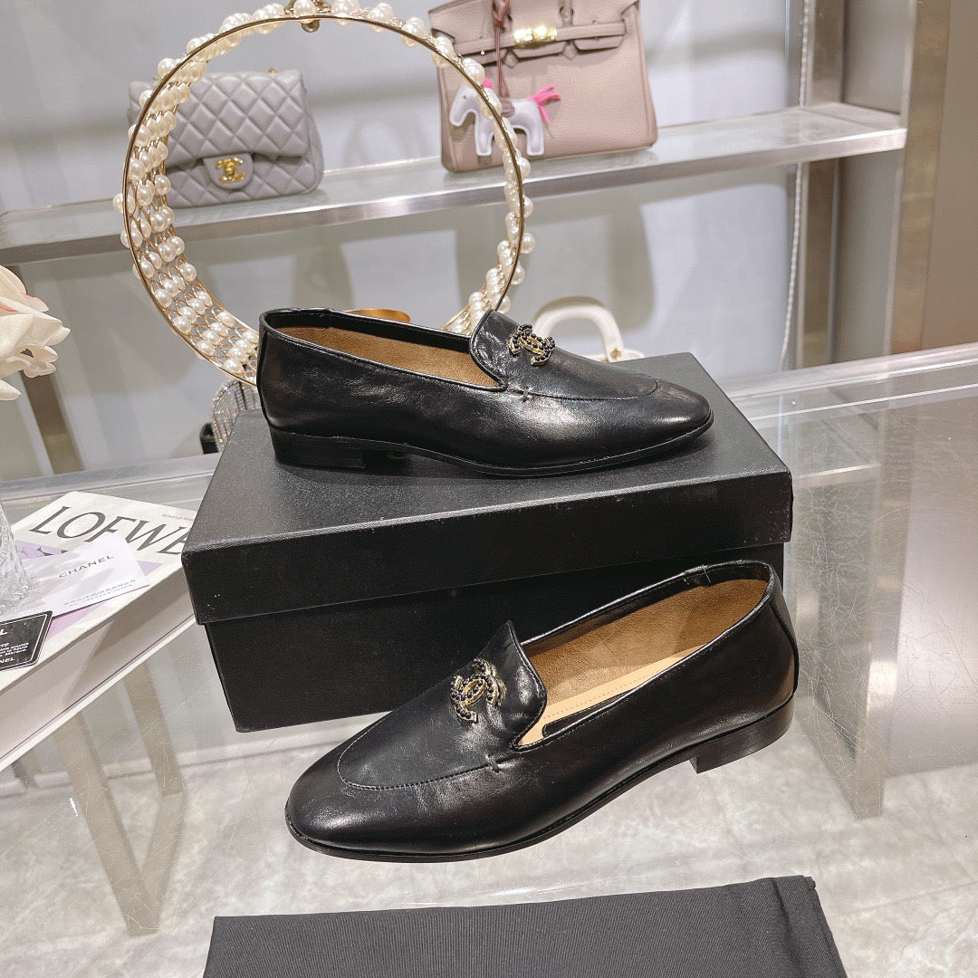 SE1251 Moccasins / Size5-10