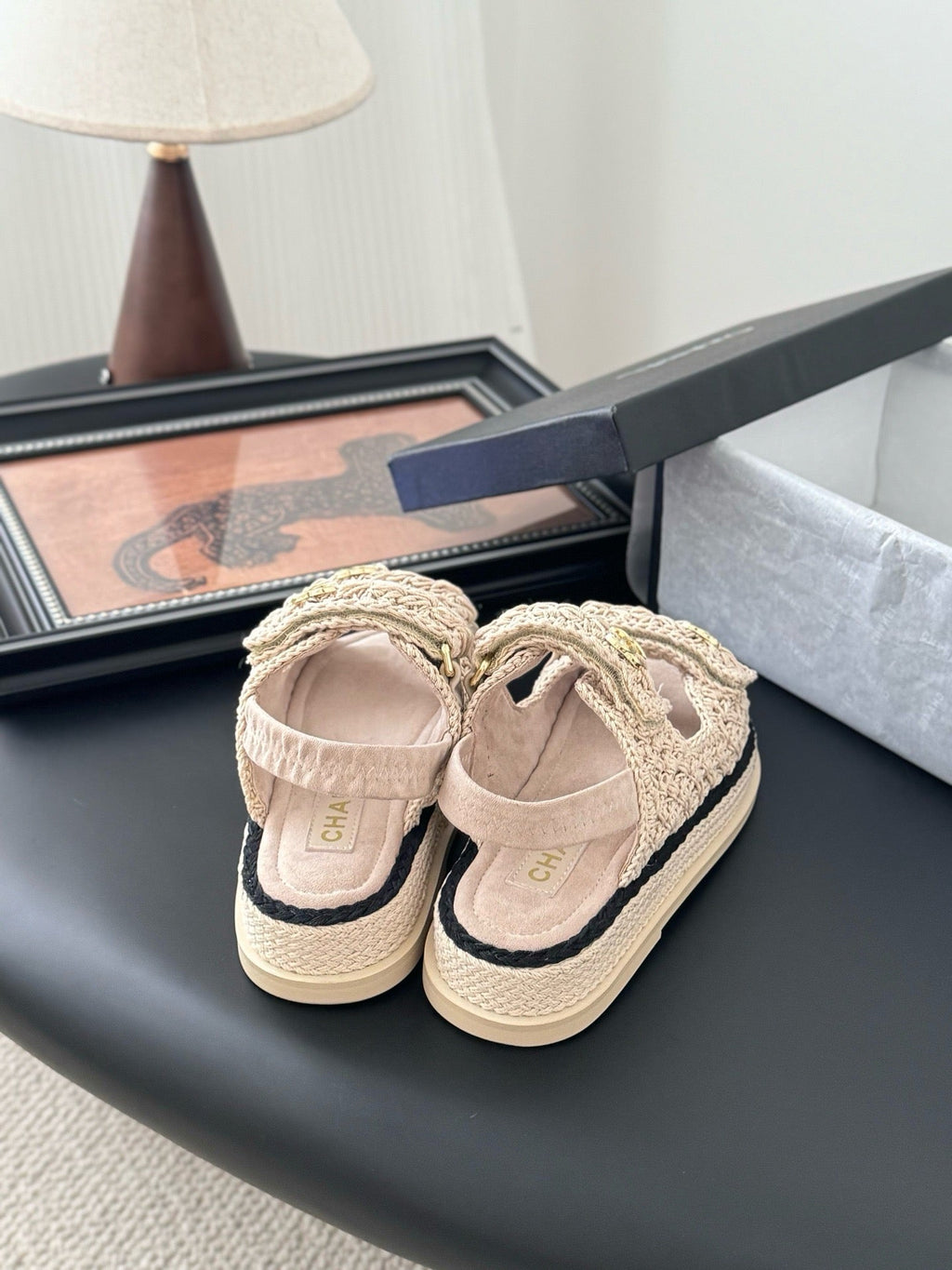 SE1621 Chanel Sandals / Size5-9