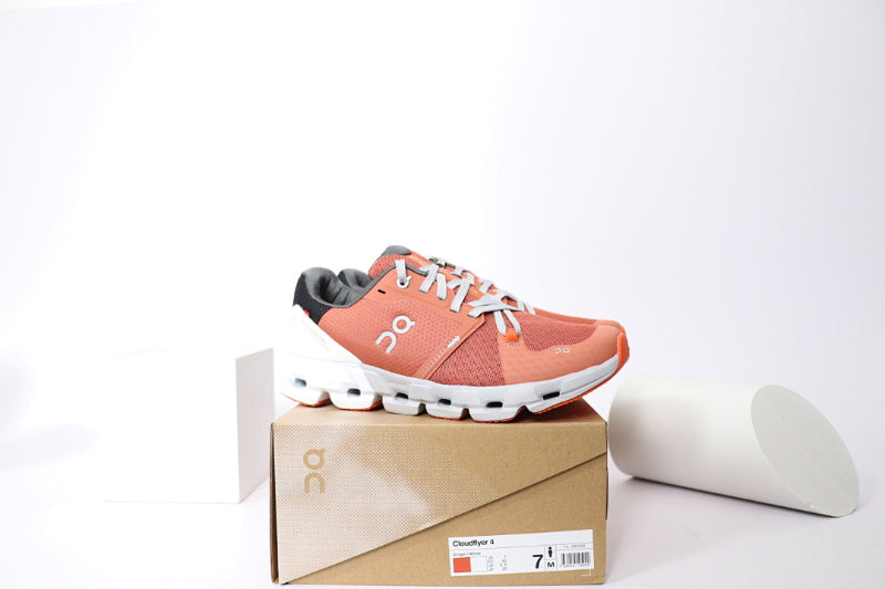 ON Cloudflyer4