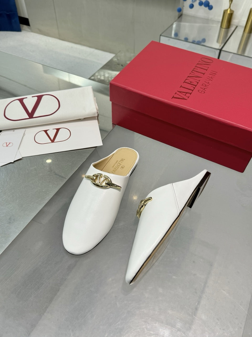 SE1686 Valentino Mules / Size5-11