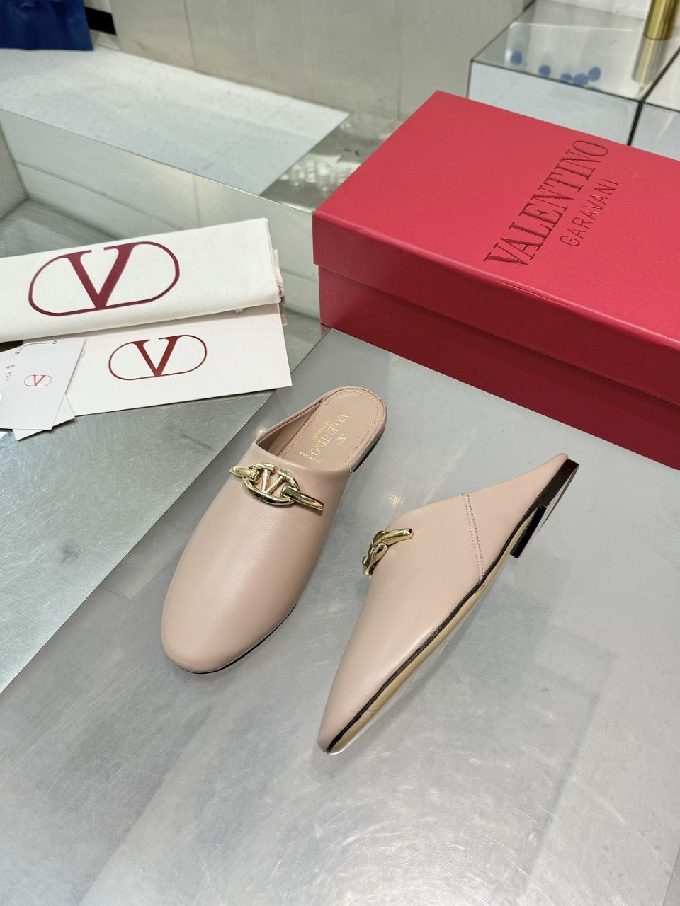 SE1687 Valentino Mules / Size5-11