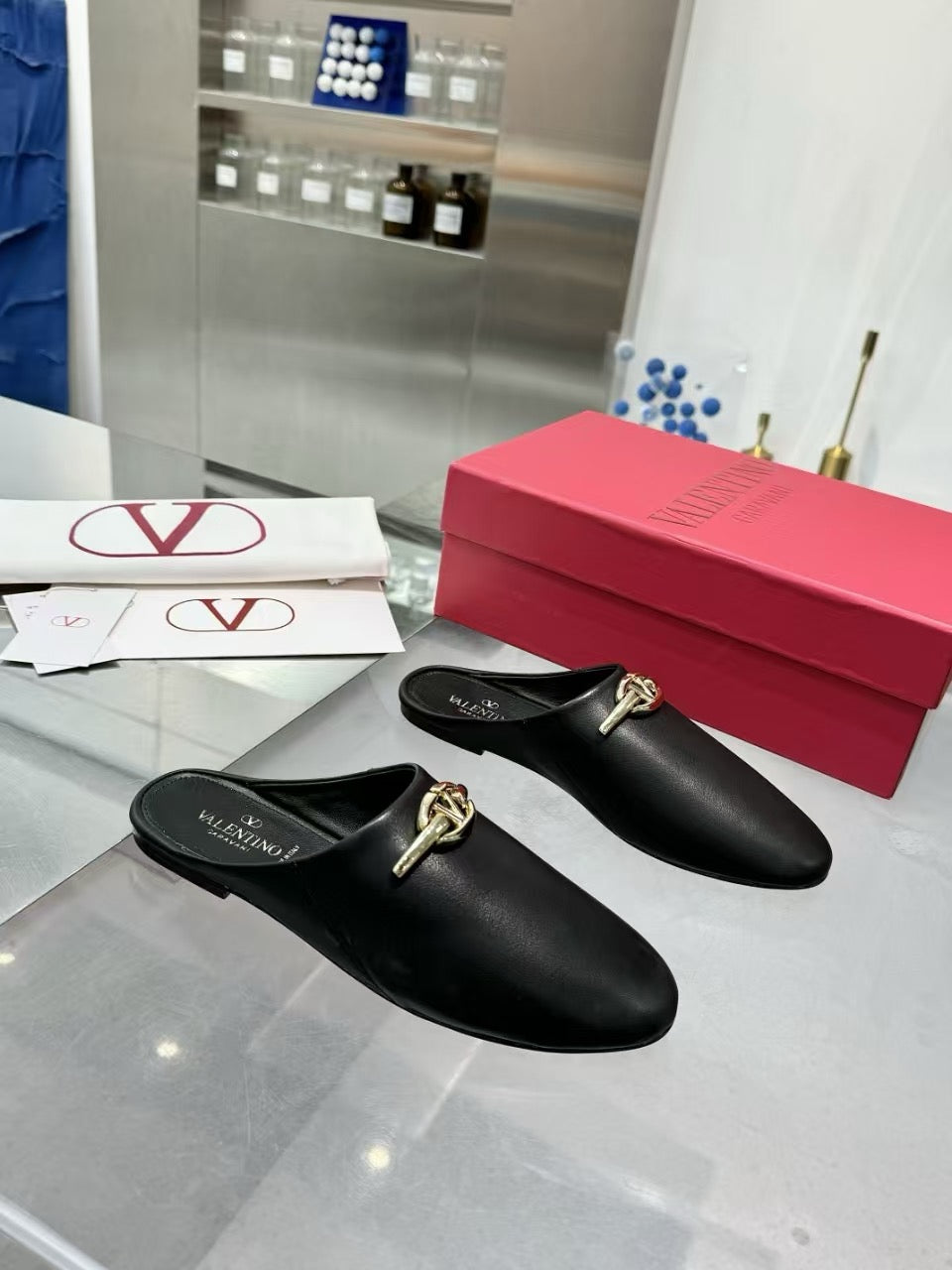 SE1689 Valentino Mules / Size5-11