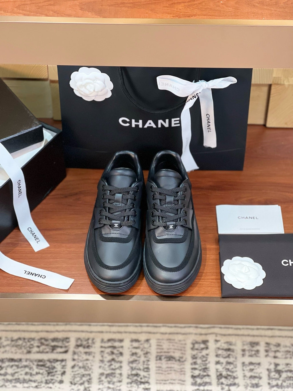 SE1624 Chanel Sneaker / Size5-10