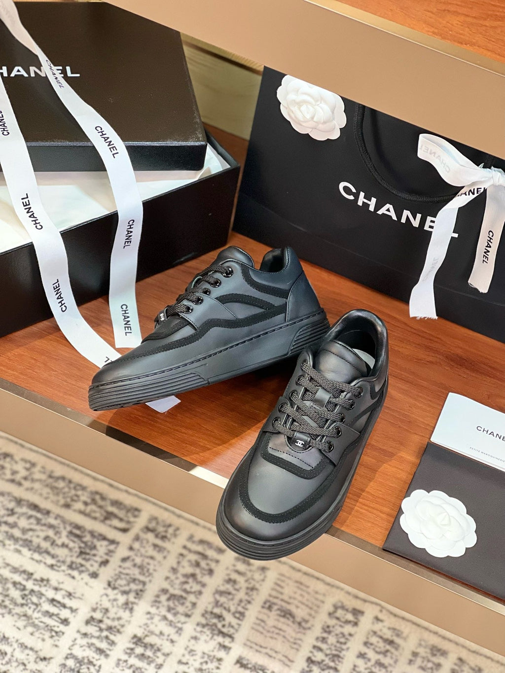 SE1624 Chanel Sneaker / Size5-10