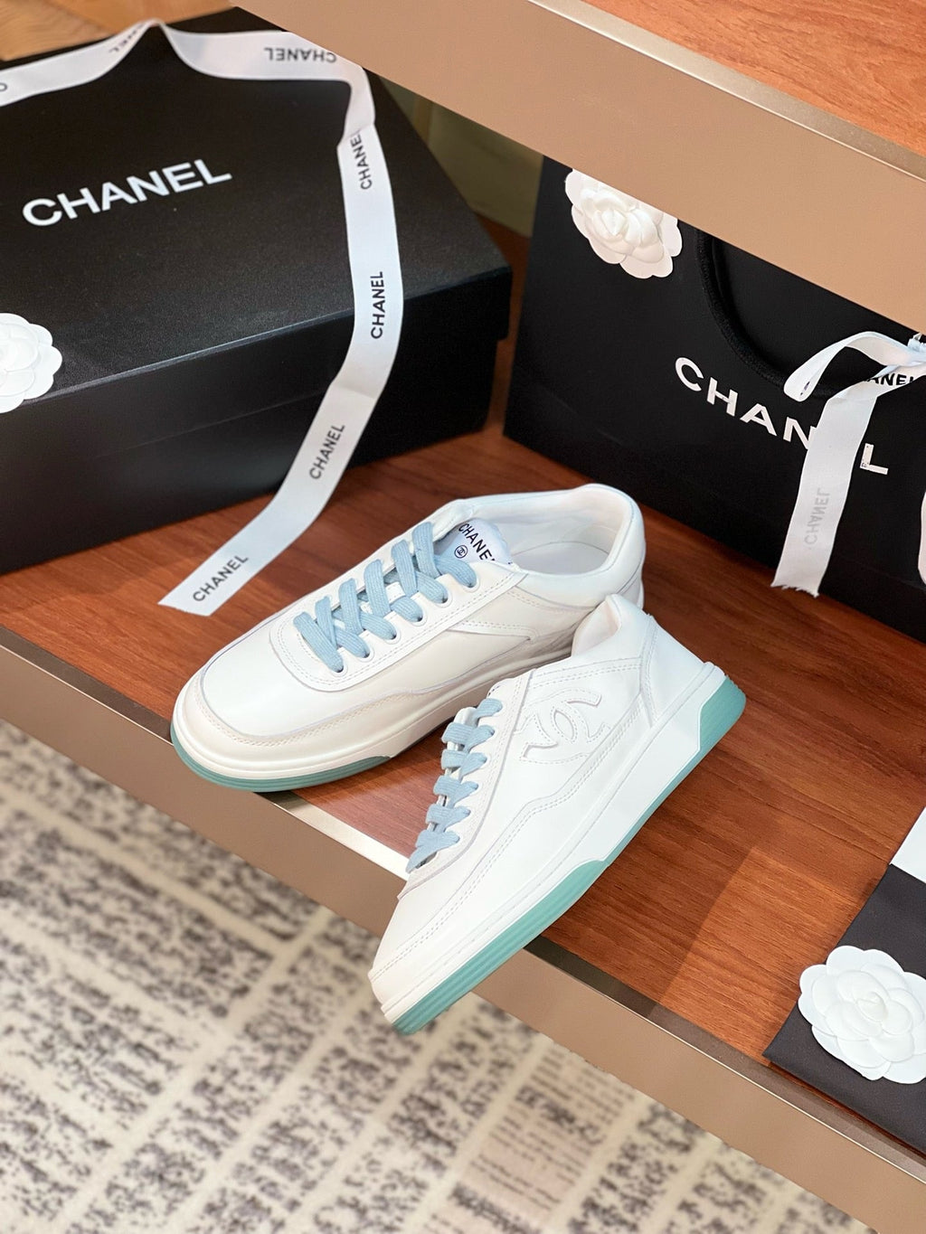 SE1625 Chanel Sneaker / Size5-10