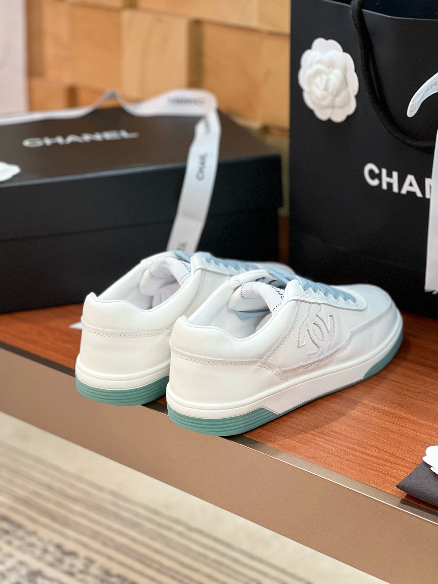 SE1625 Chanel Sneaker / Size5-10