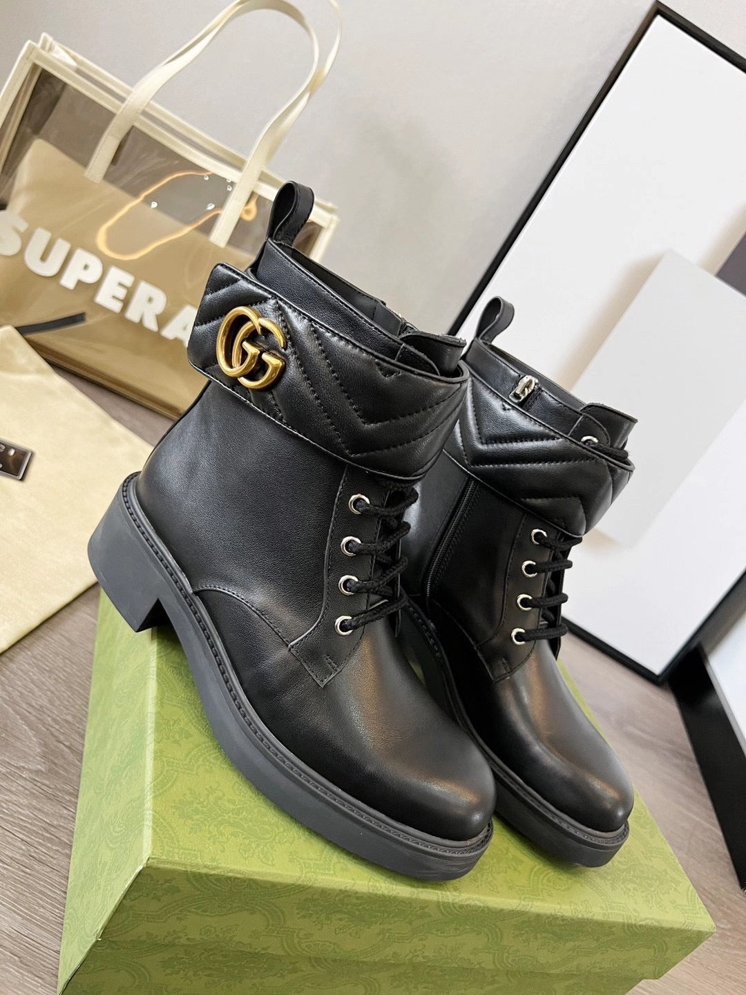 SE1096 GG Women's Ankle Boot with Double G /  Size5-11