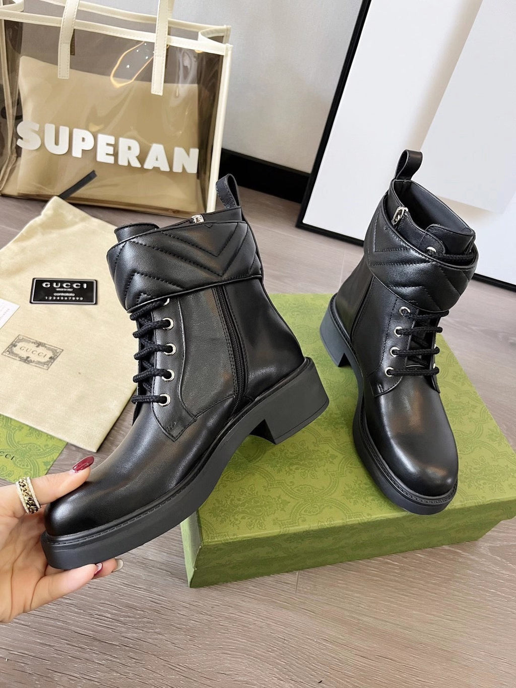 SE1096 GG Women's Ankle Boot with Double G /  Size5-11
