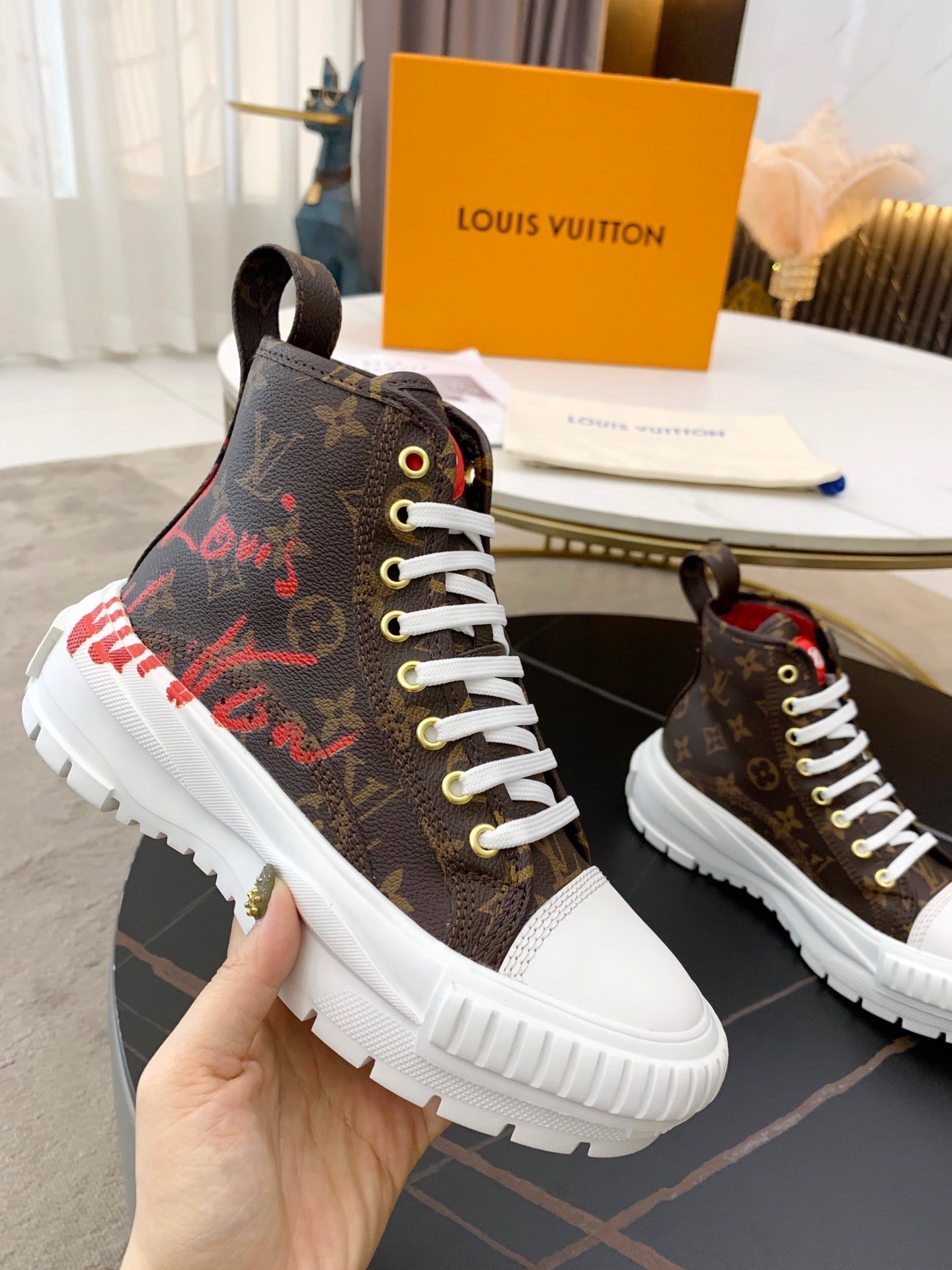 SE1178 LB Sneaker Boot / Size5-10