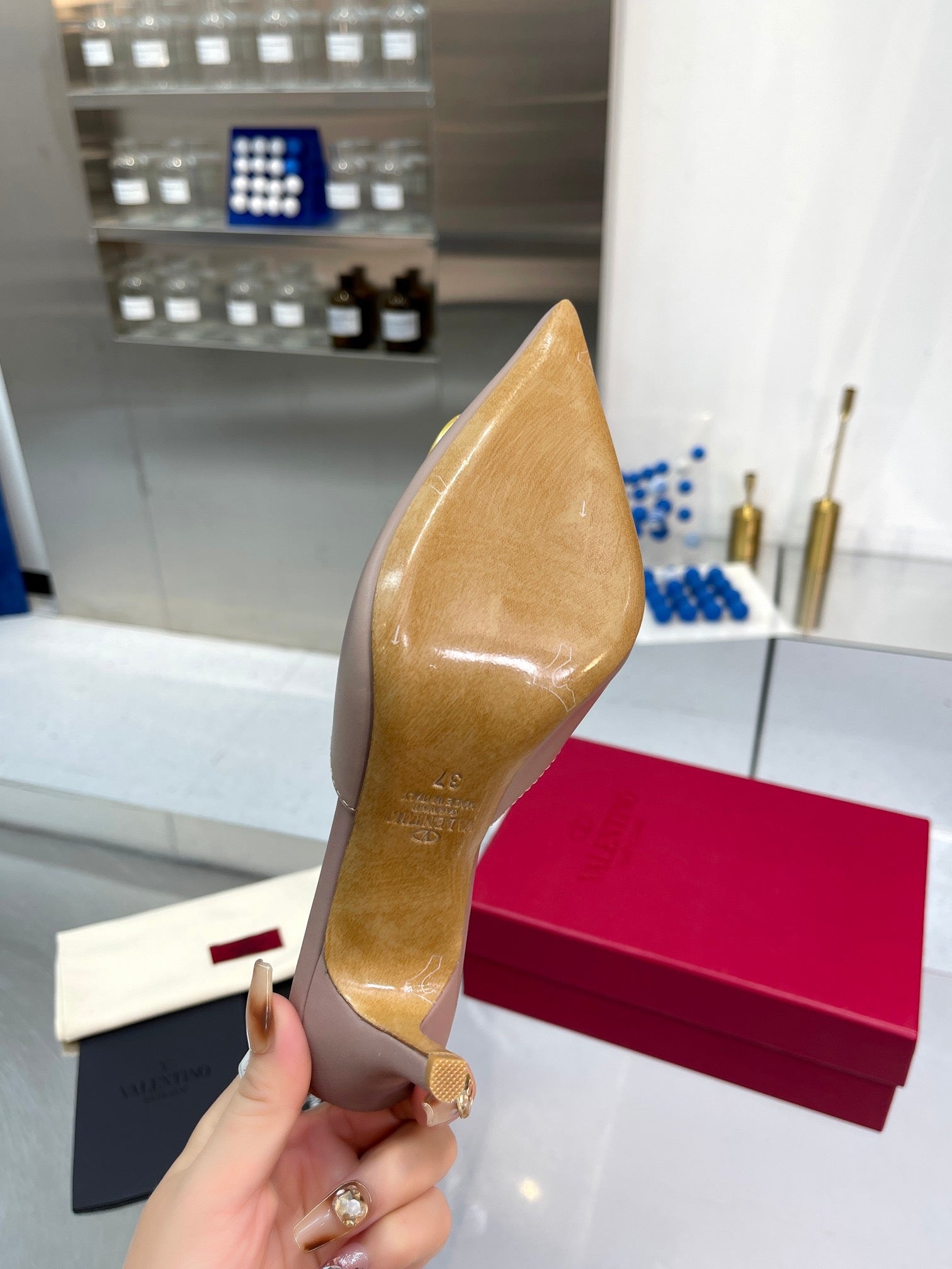SE1102 VLOGO PUMPS 75MM /  Size5-10