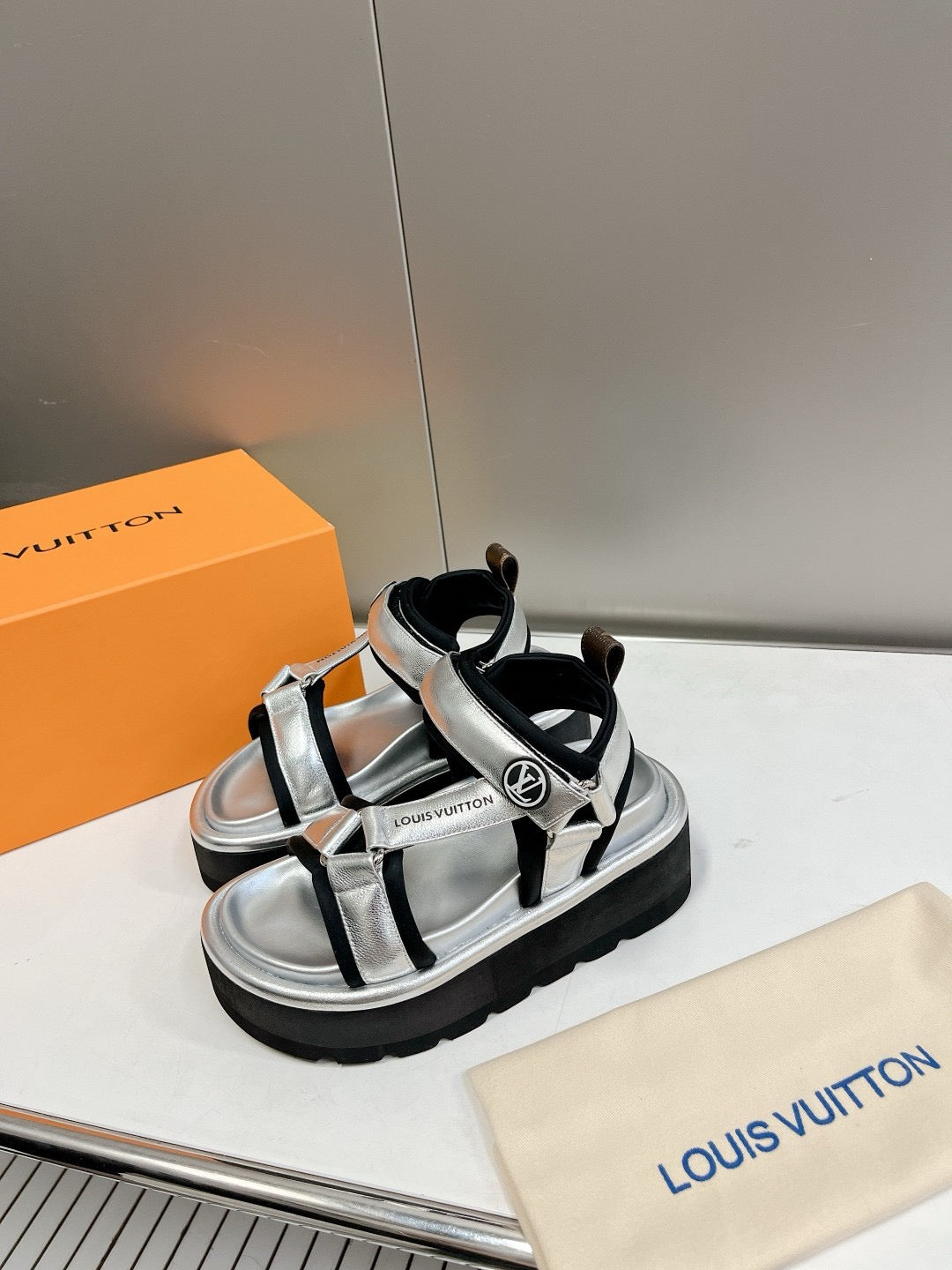 SE1393 LB Sandals / Size5-10