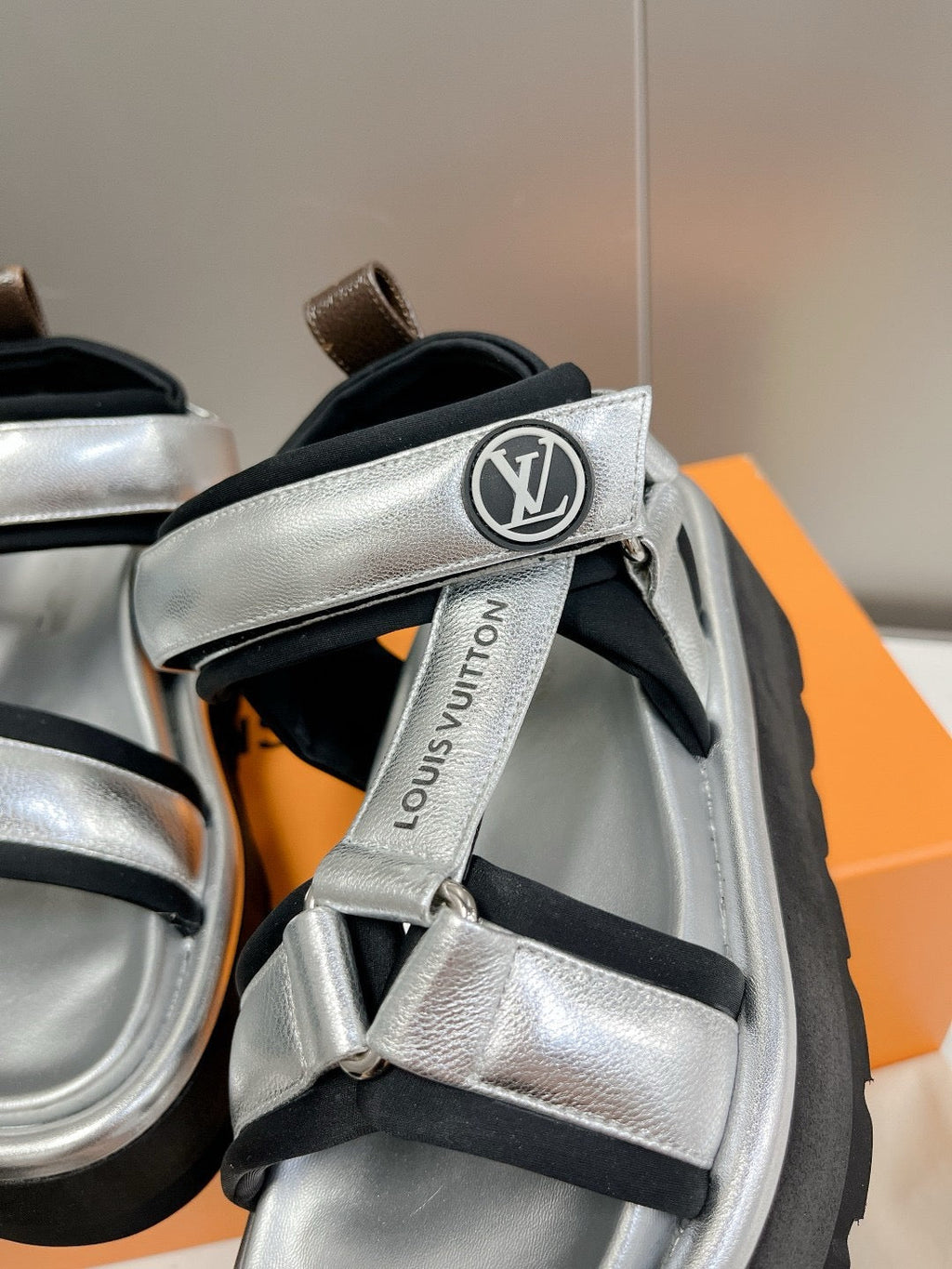 SE1392 LB Sandals / Size5-10