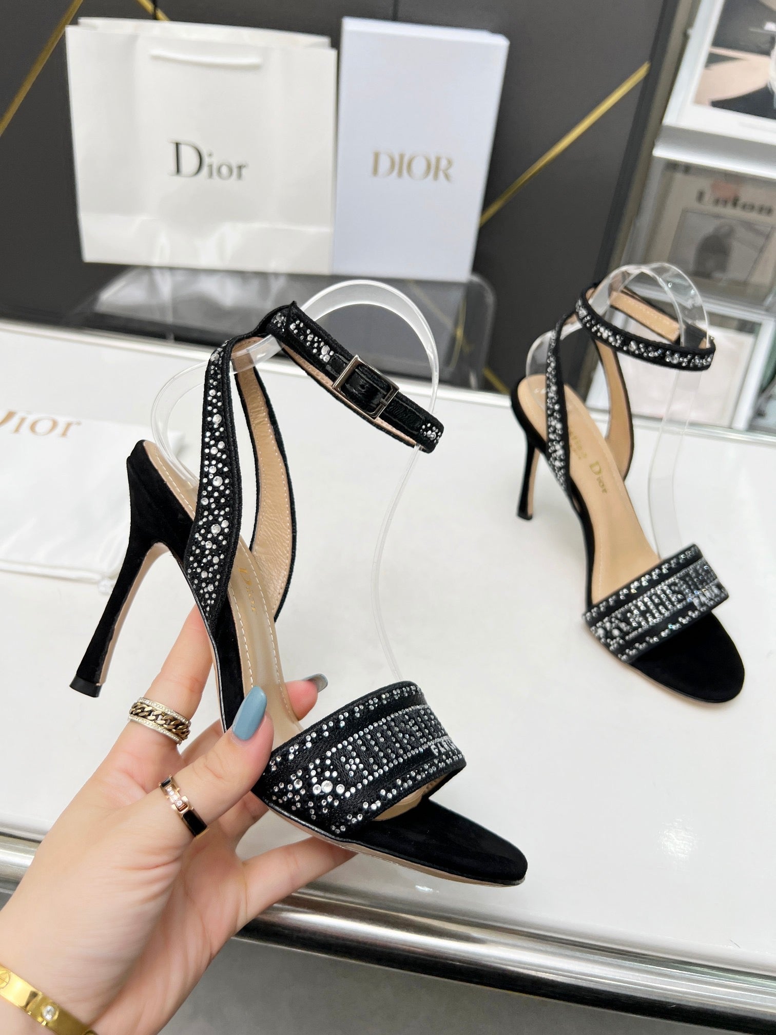 SE1109 DR Dway Heeled Sandal /  Size5-10