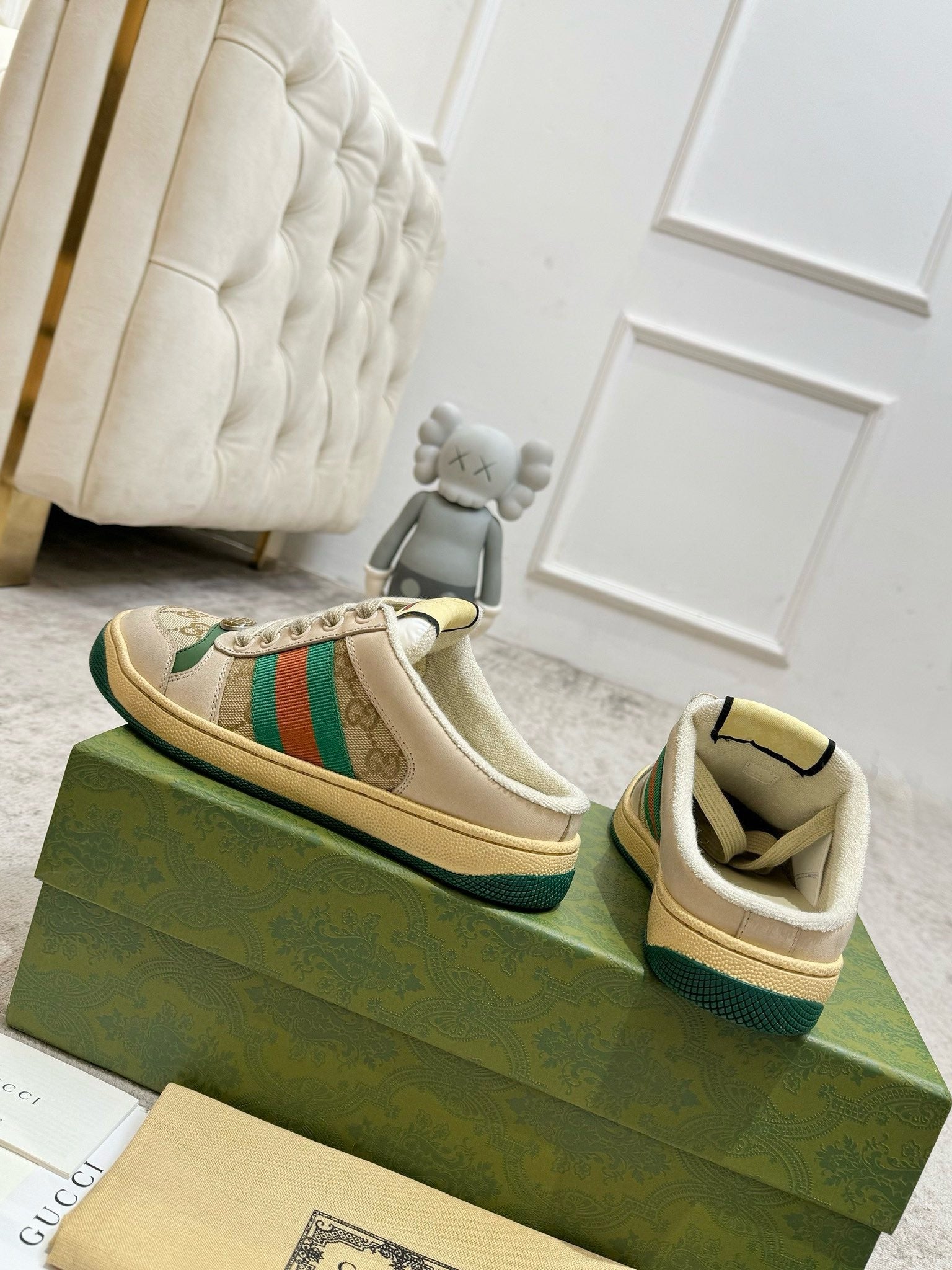 SE1693 Gucci Women's Screener Mule / Size5-11