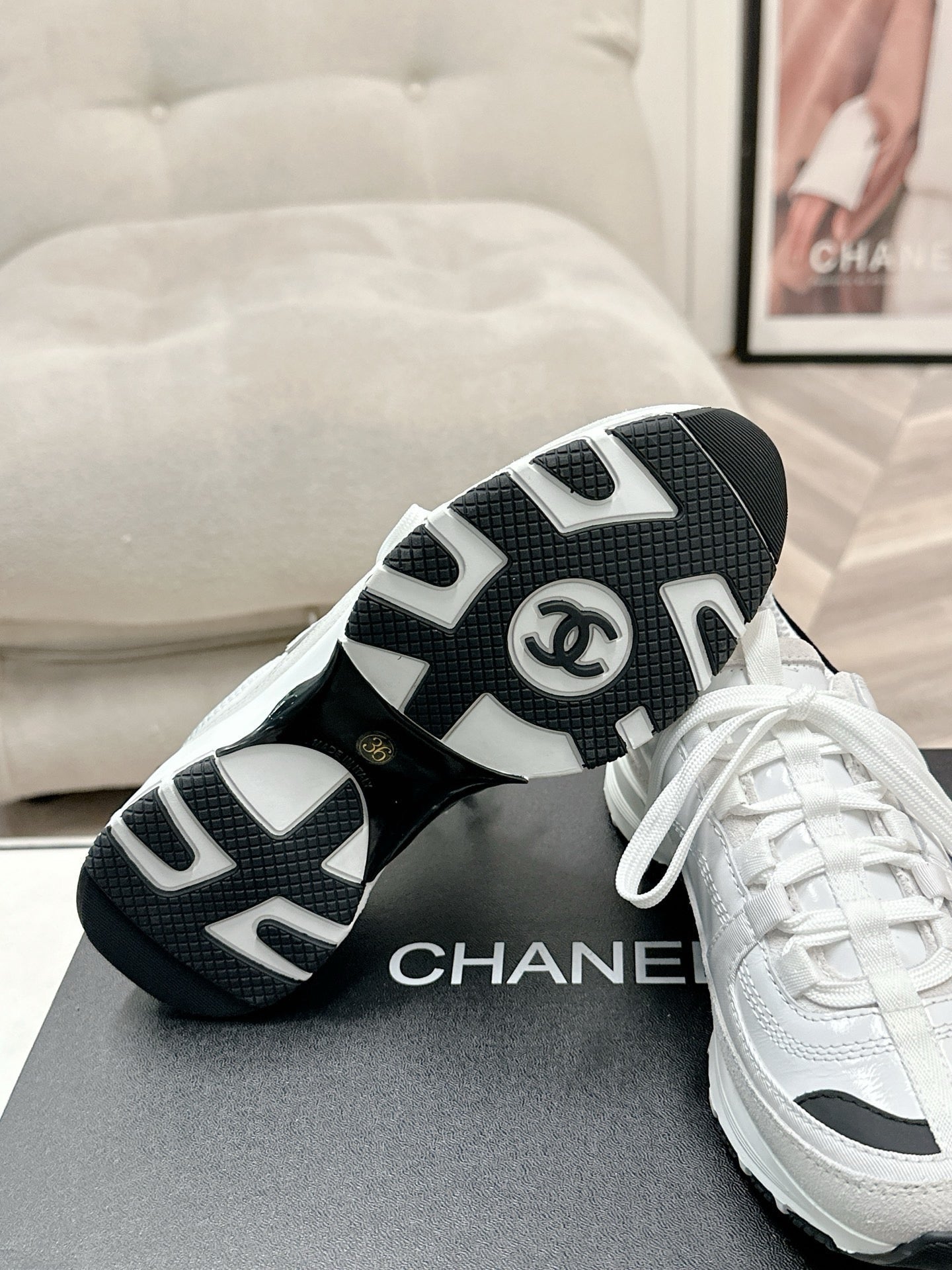 SE1690 Chanel Sneakers / Size5-11