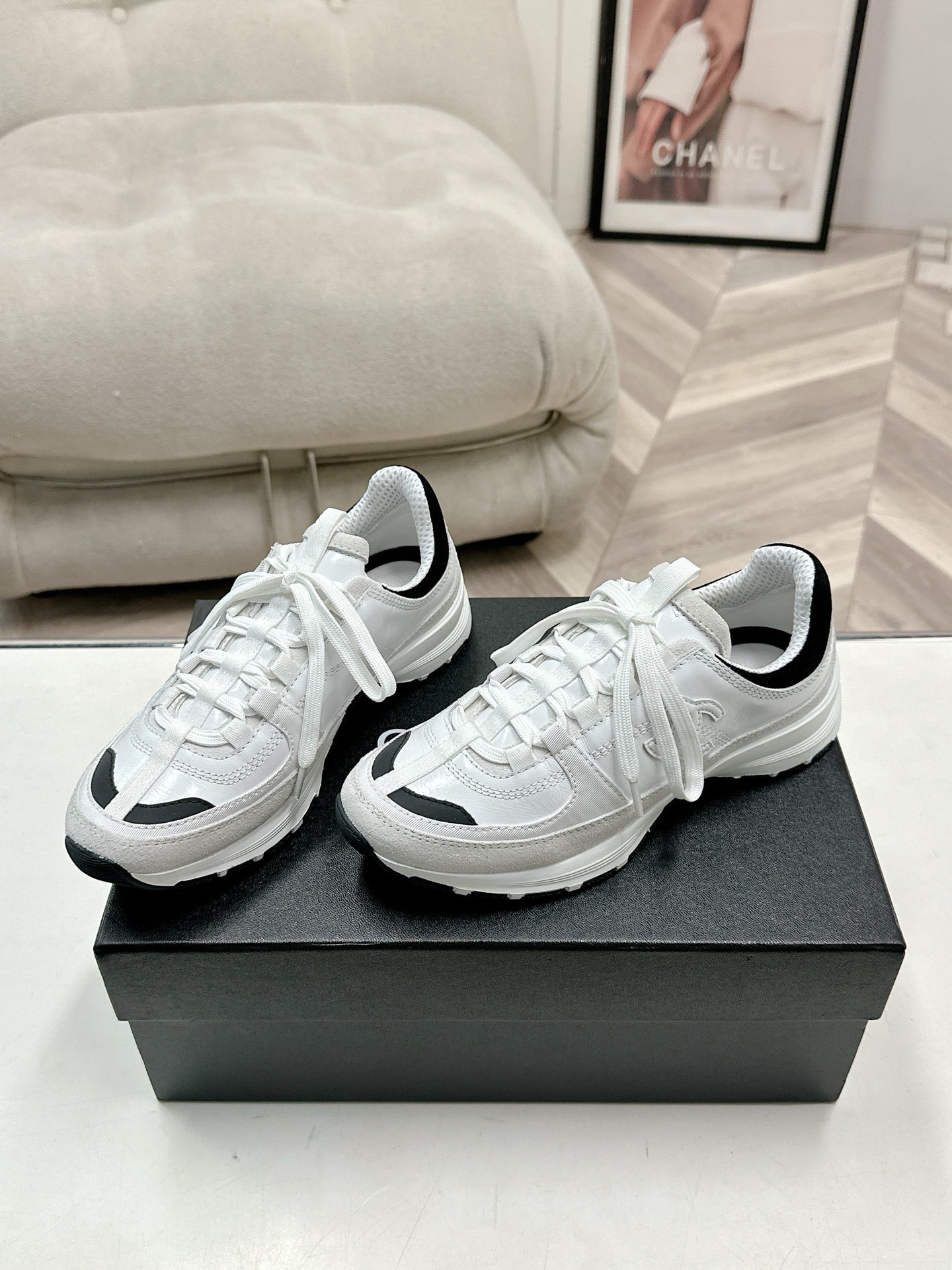 SE1690 Chanel Sneakers / Size5-11