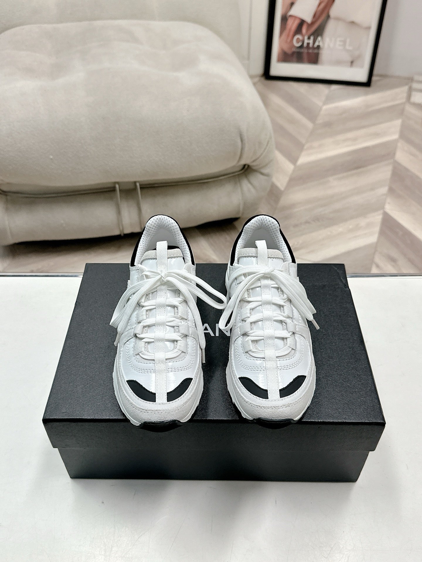 SE1690 Chanel Sneakers / Size5-11