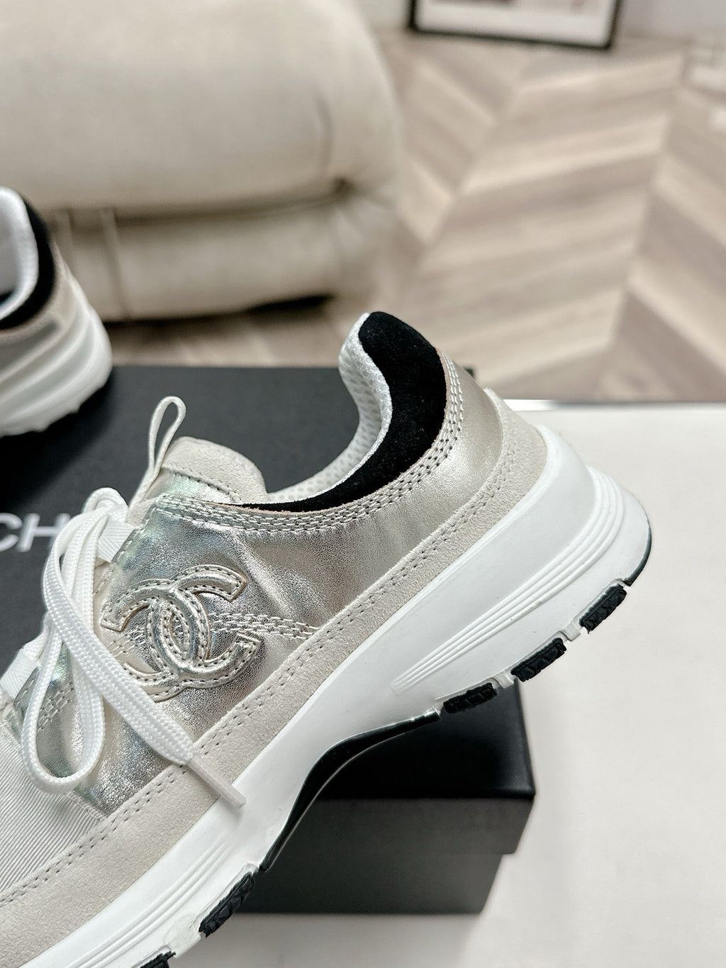 SE1691 Chanel Sneakers / Size5-11