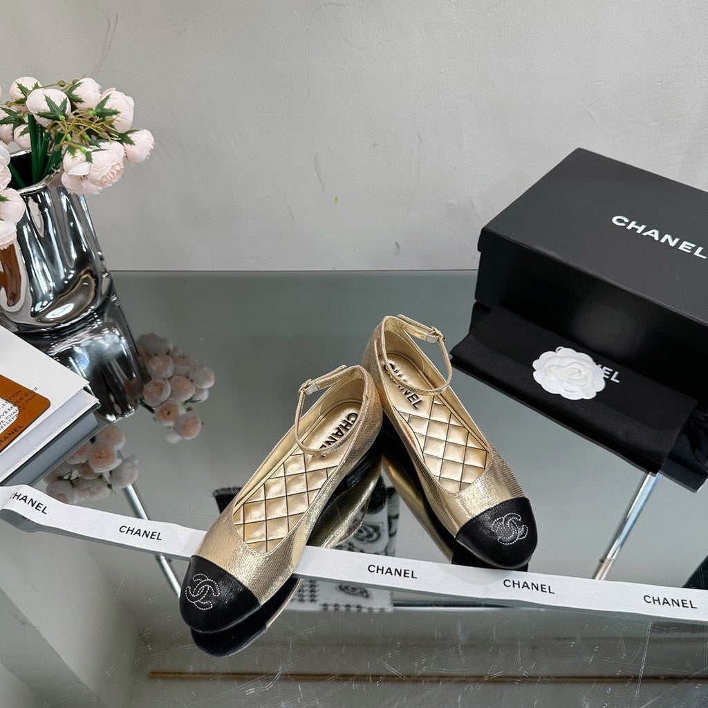 SE1188 CC Mary Janes / Size5-10