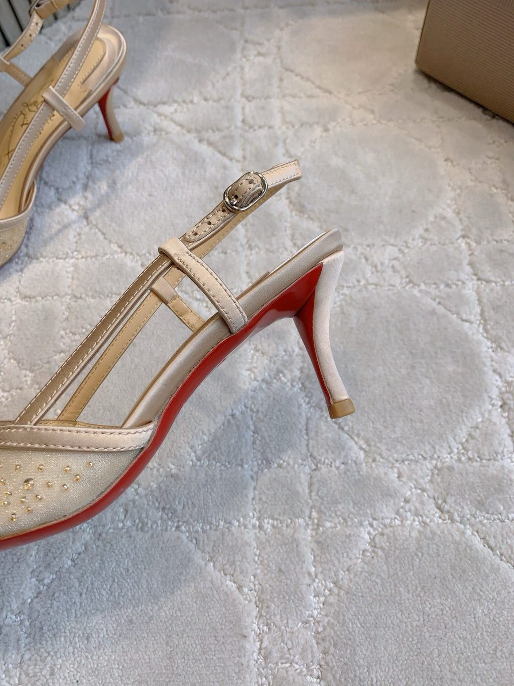 SE1696 Christian Louboutin Miss Z Sling Sparkling / Size4-12