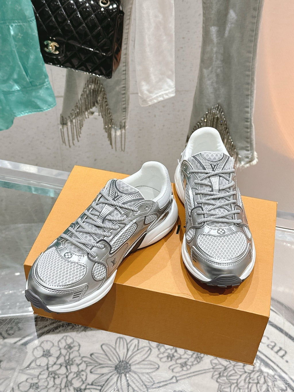SE1639 LV Olympia Sneaker / Size5-10