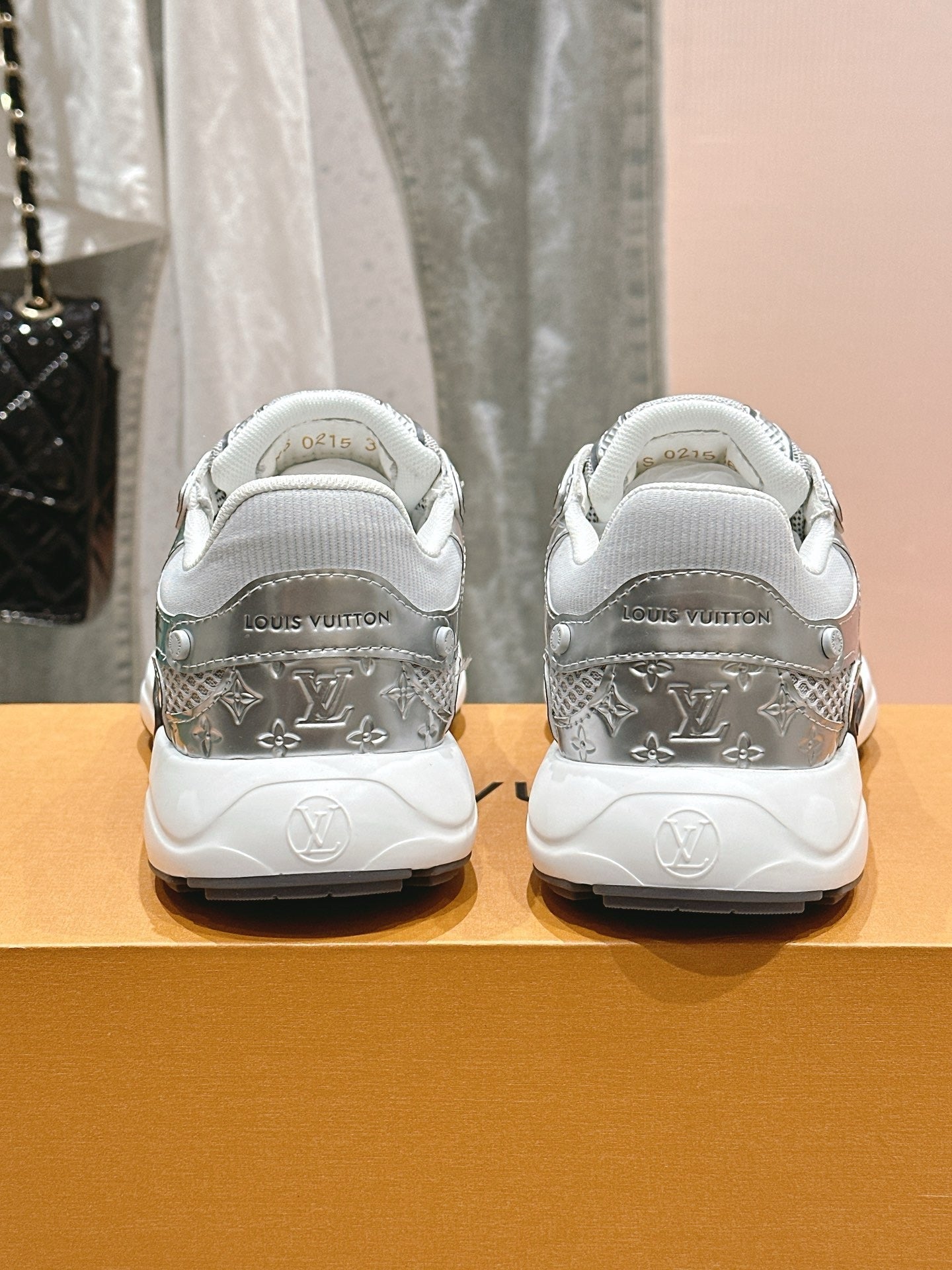 SE1639 LV Olympia Sneaker / Size5-10