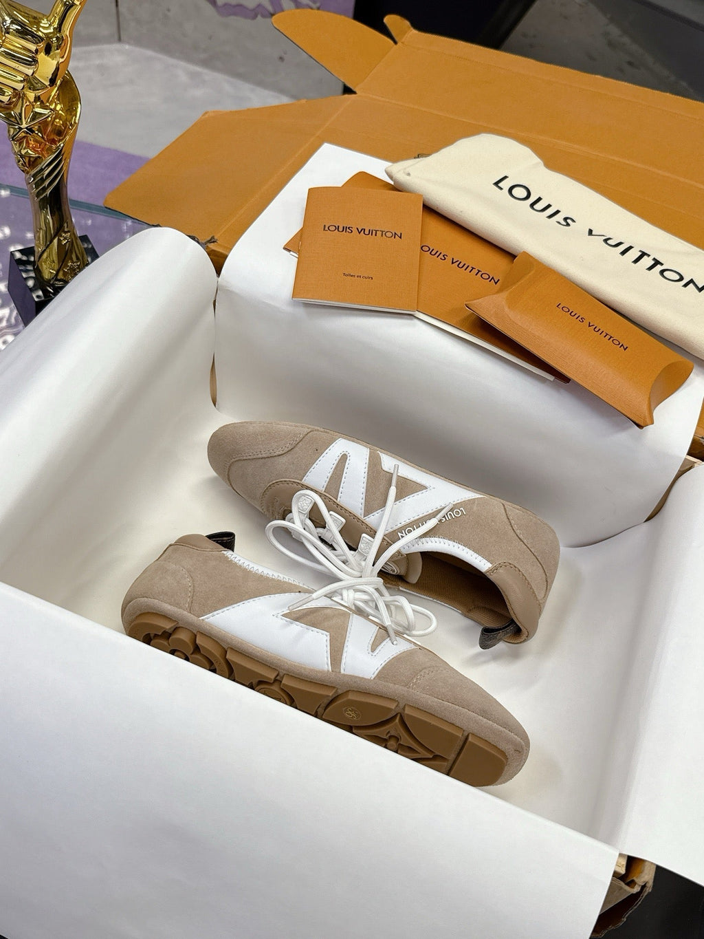 SE1643 LV Sneakerina / Size5-11