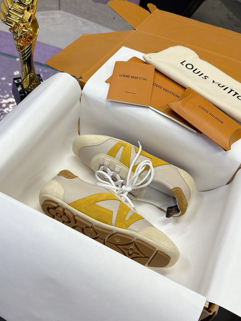 SE1644 LV Sneakerina / Size5-11