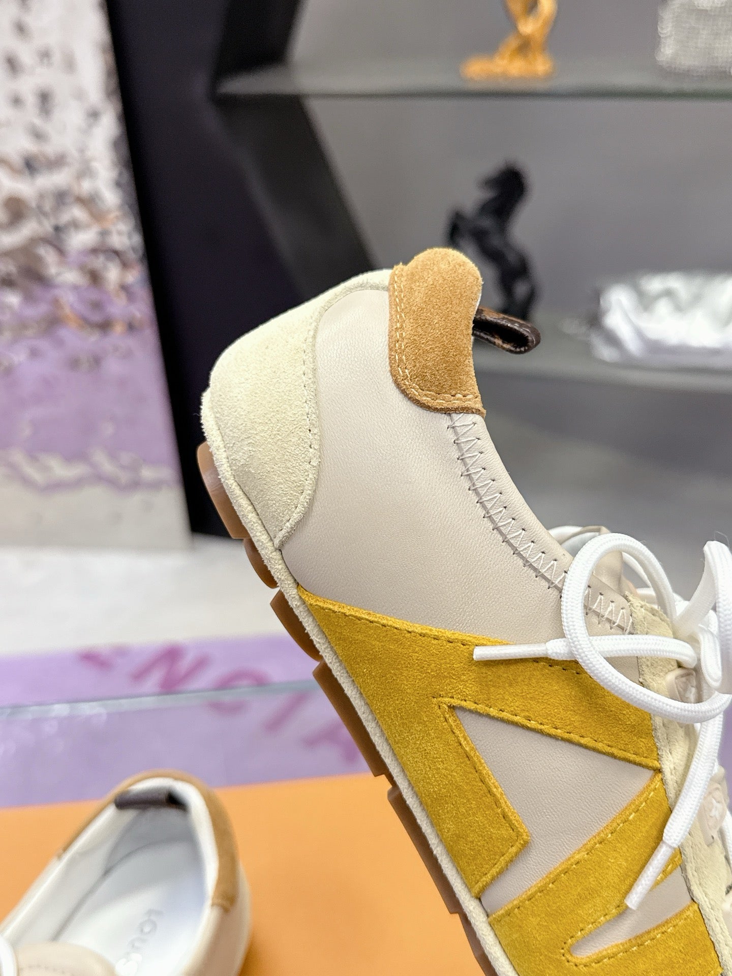 SE1644 LV Sneakerina / Size5-11