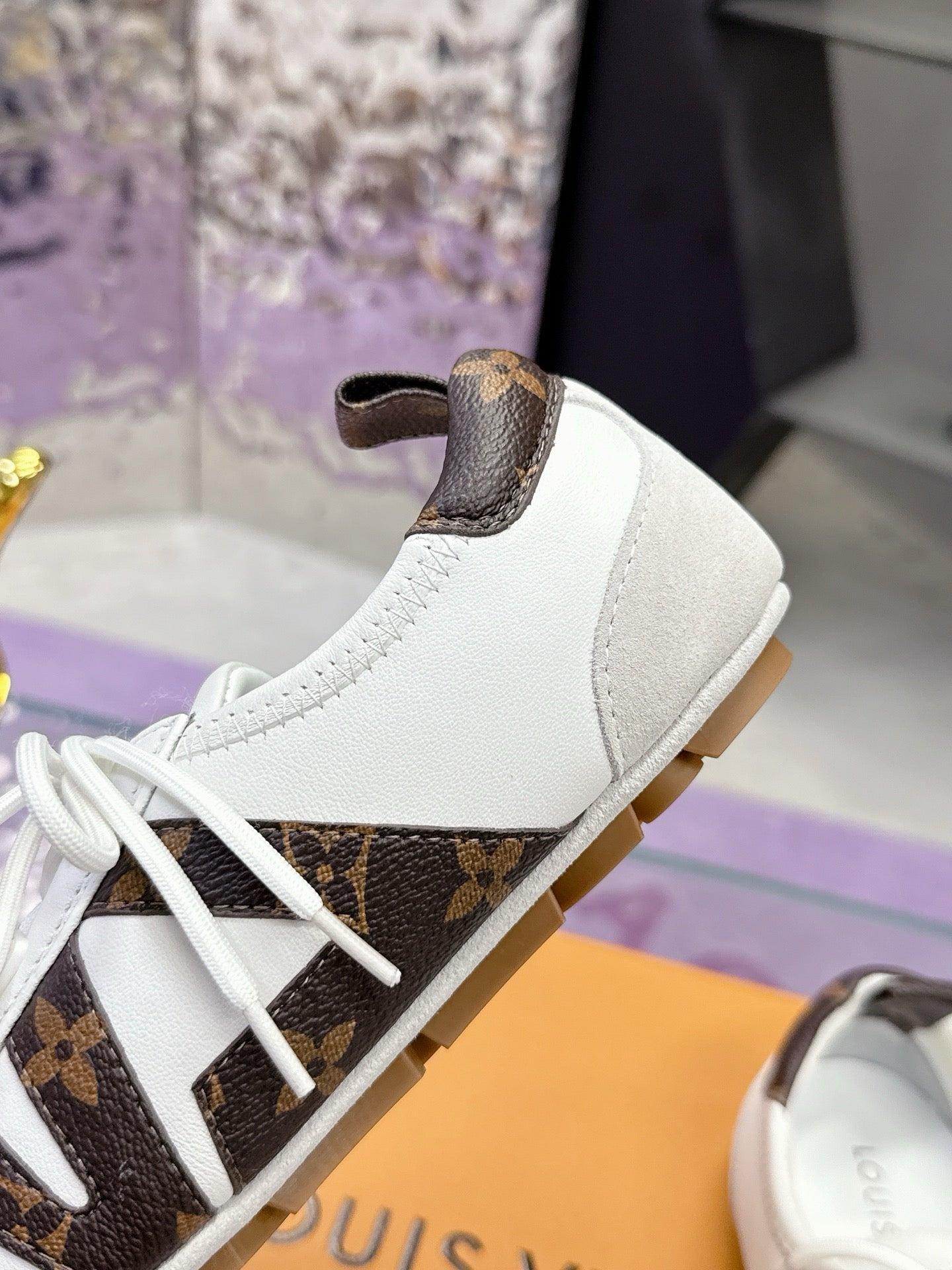 SE1646 LV Sneakerina / Size5-11