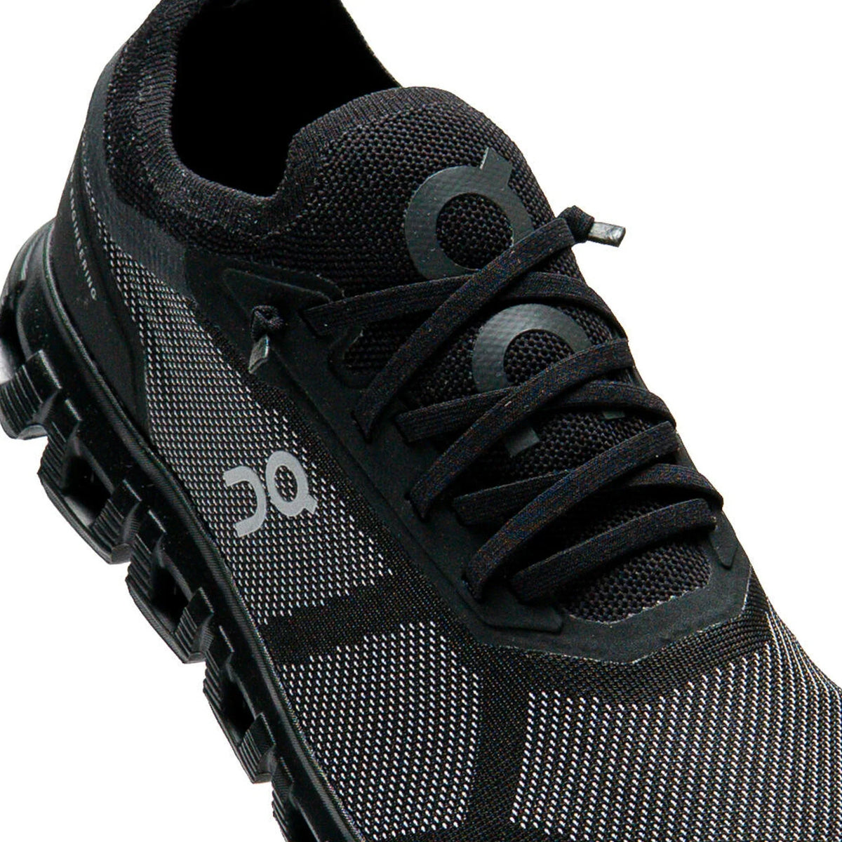 On Running Cloud 6 Versa 'Black Eclipse' (2025)