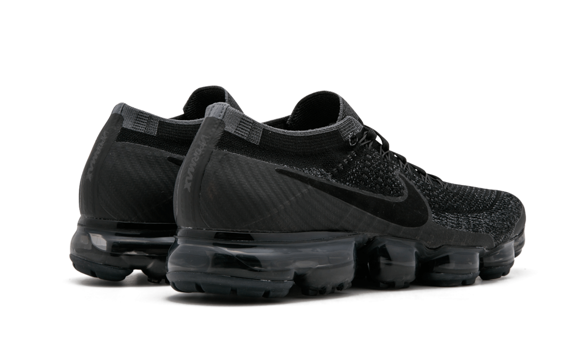 Air VaporMax Flyknit "Black Dark Grey" 849558 007