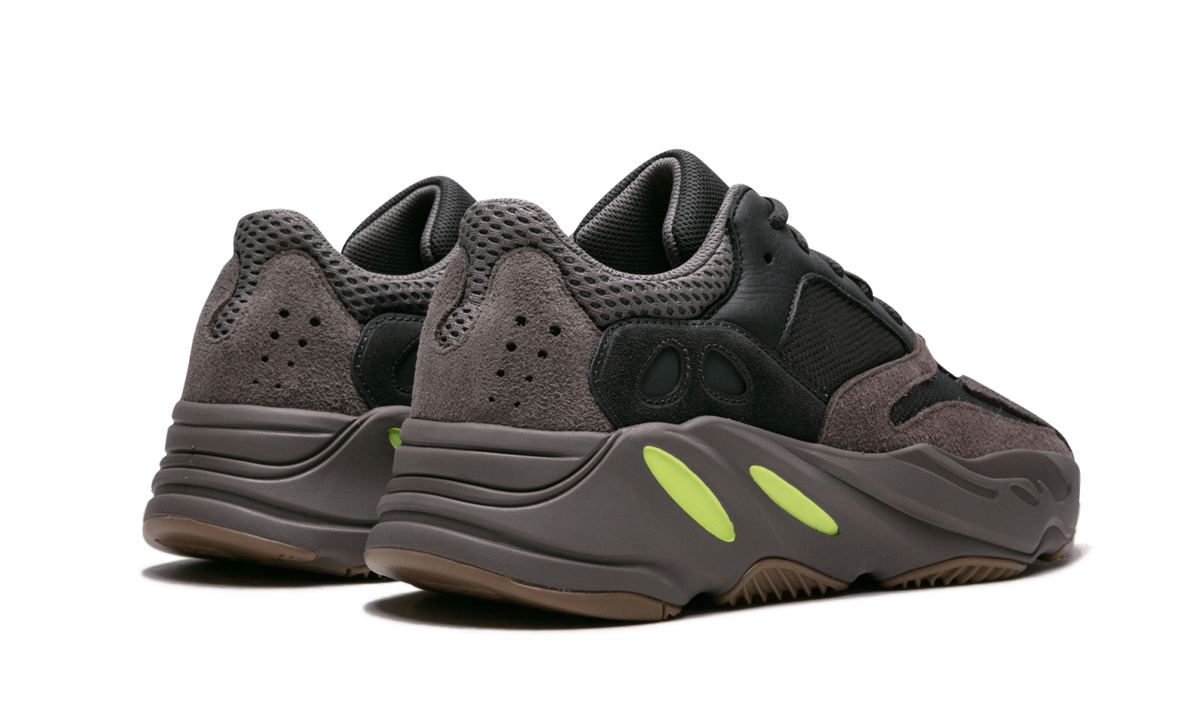 Yeezy Boost 700 "Mauve" EE9614