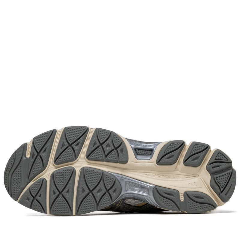 Asics Gel-Cumulus 16 - Cream/Clay Grey