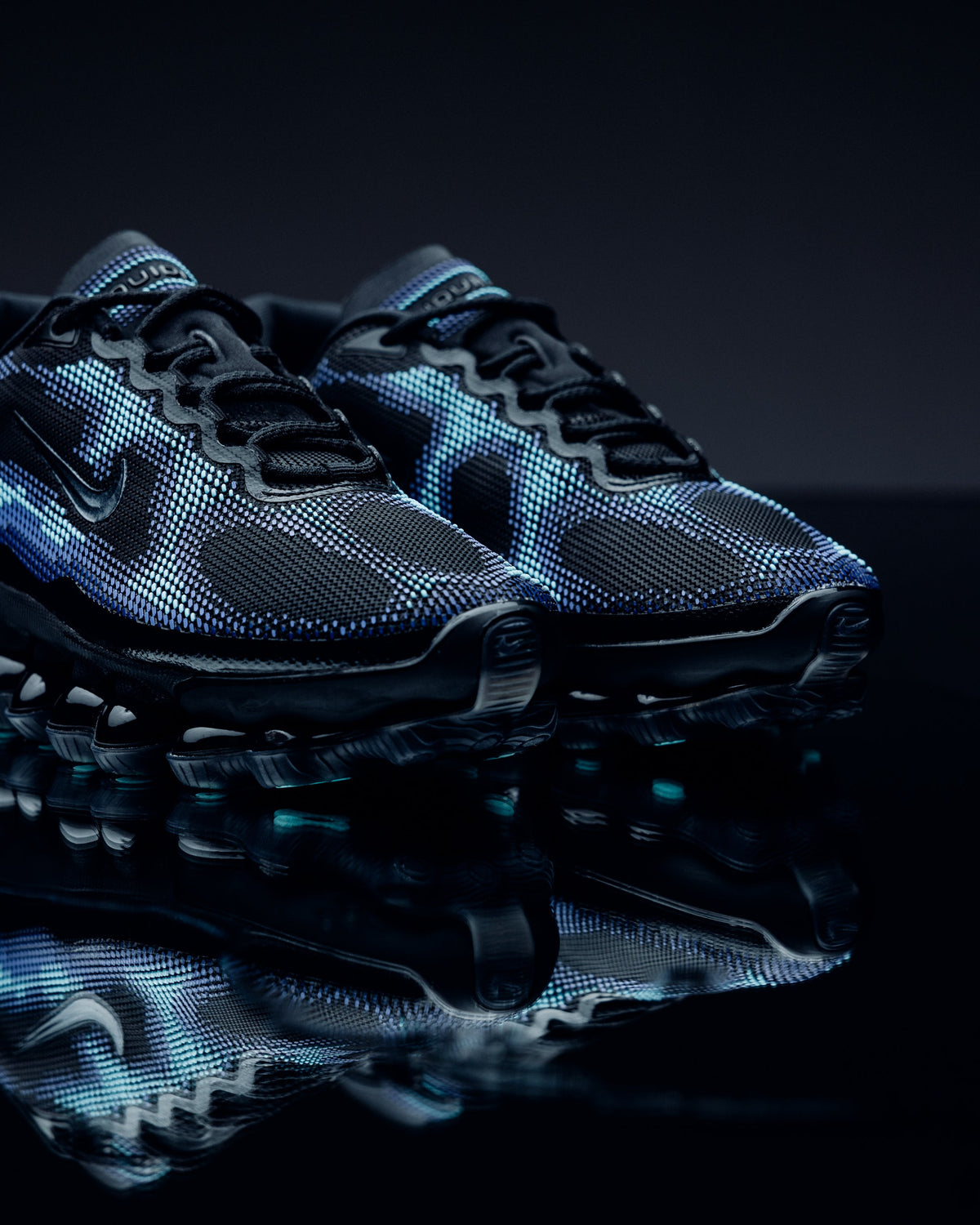 Nike Air Liquid Max - Black/Black