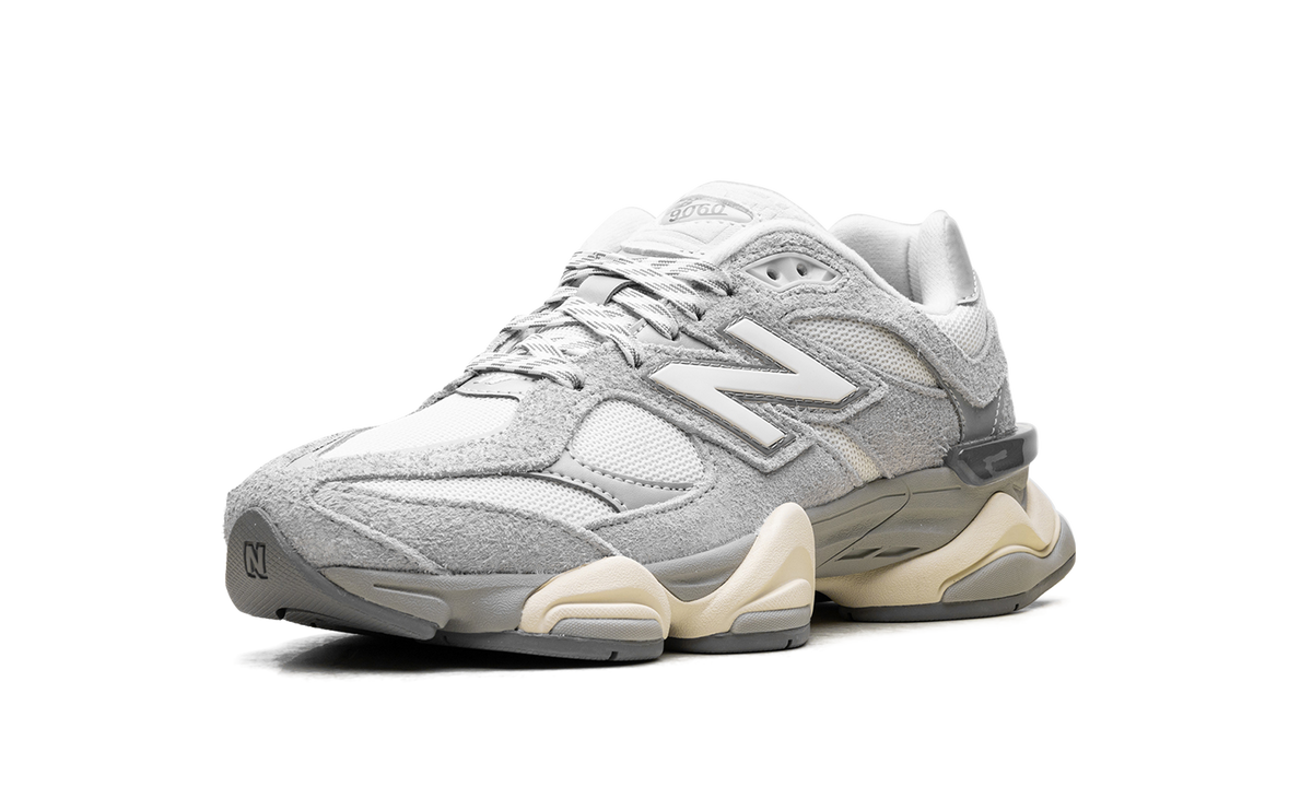 9060 "Light Grey White" U9060HX