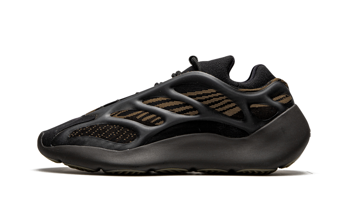 Yeezy 700 V3 "Clay Brown" GY0189